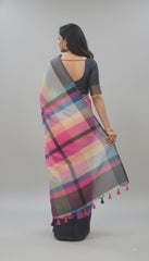 Anjali Lenin Saree laaki