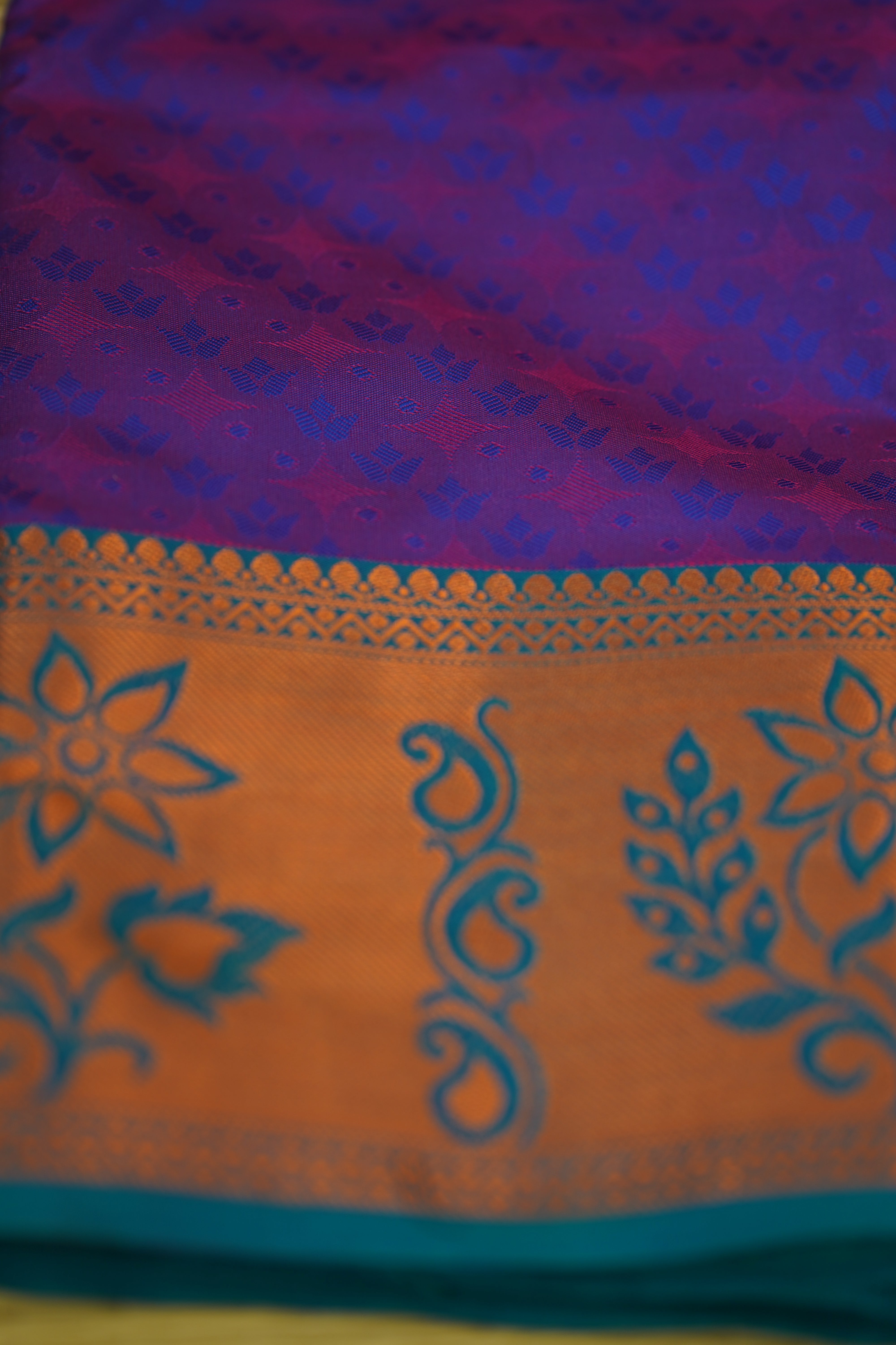 Savithri Soft Silk Saree laaki