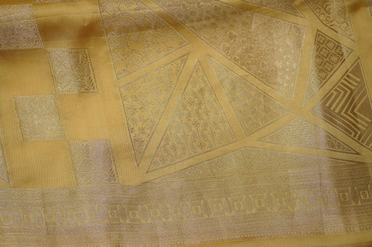 Sundari soft silk saree - laaki