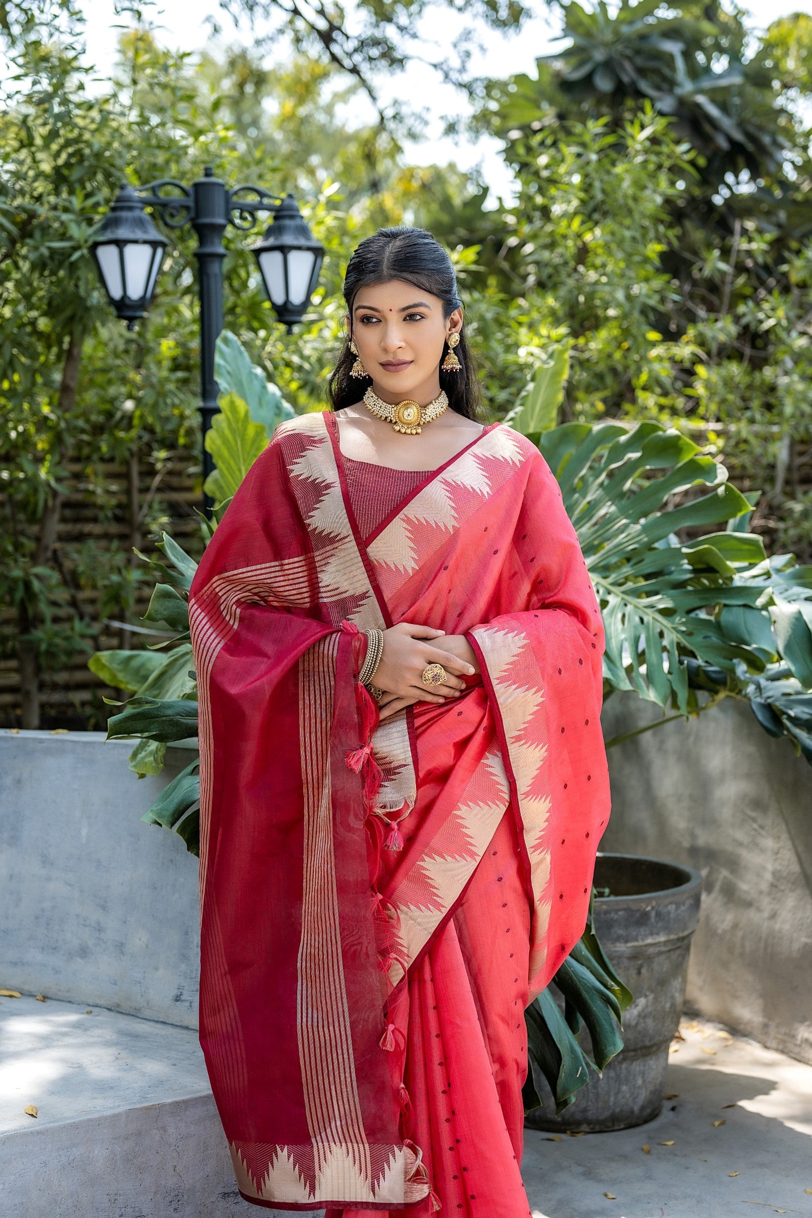 Radha Ikkat Saree laaki