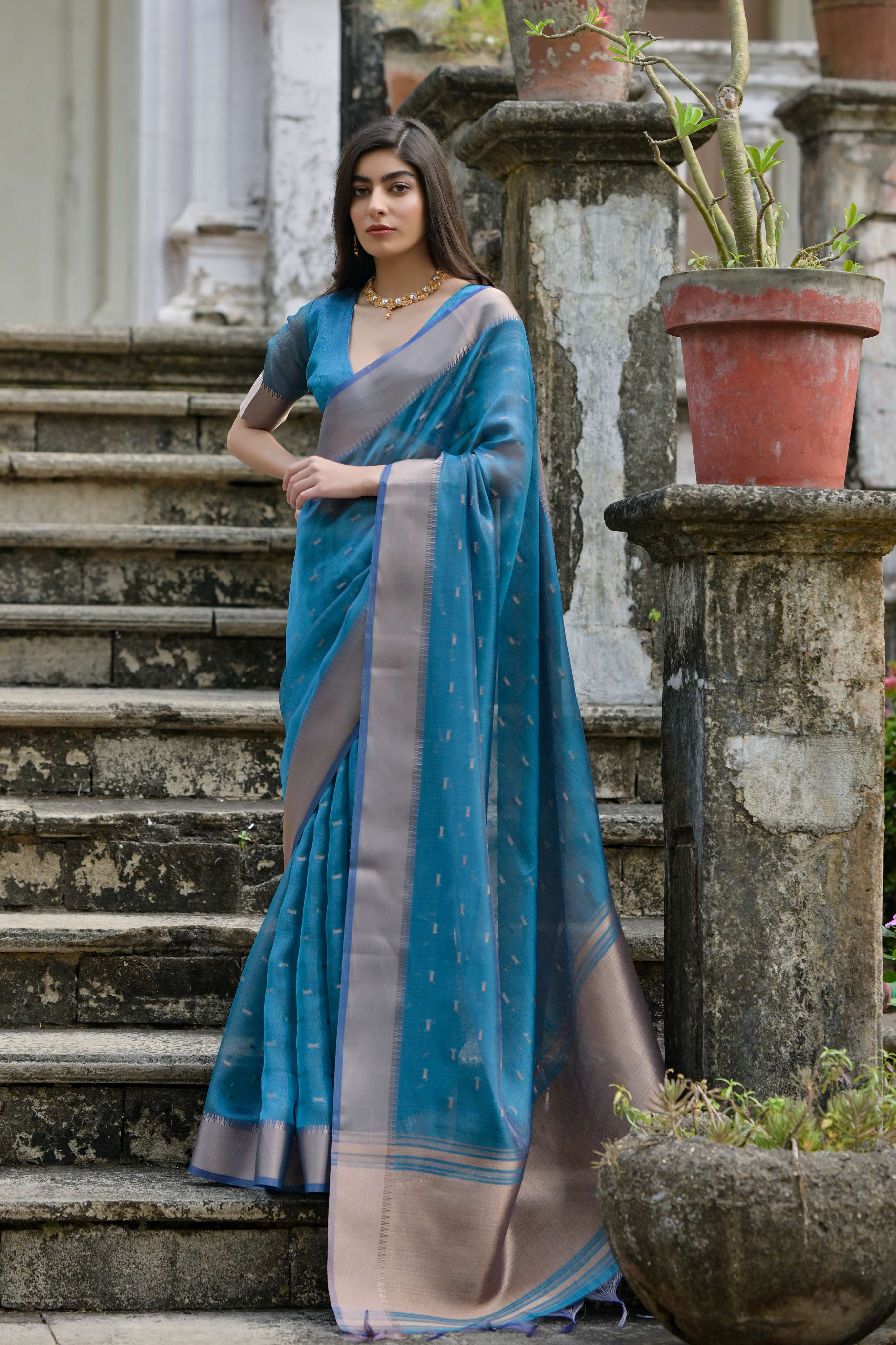 Vasavi Tussur Silk laaki