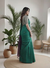 Tripura Kadhi Cotton Emerald Green Saree laaki
