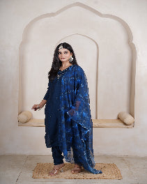 Chandhini Straight Kurta Set - laaki