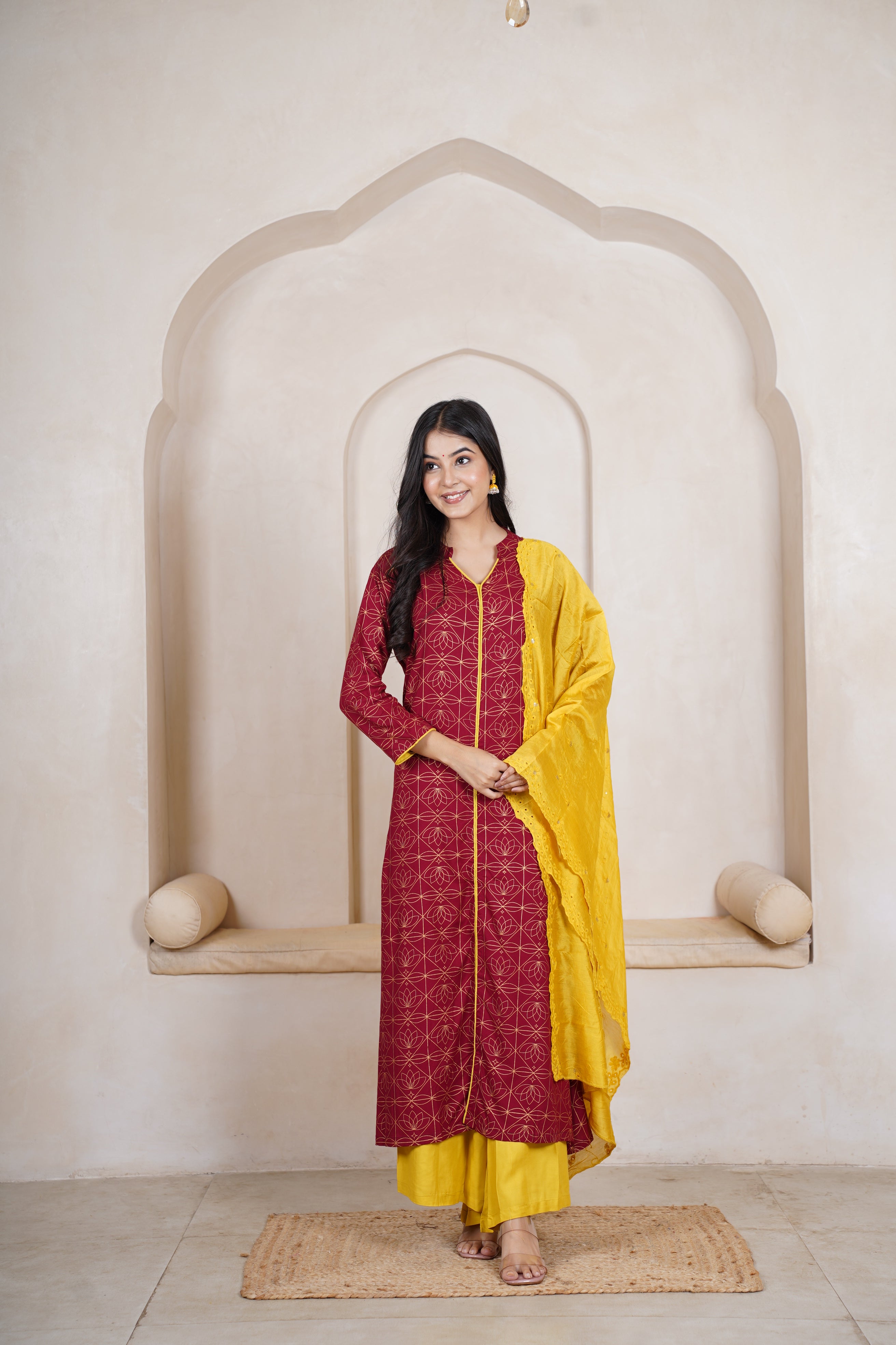 Poongjuzhali Straight kurti set - laaki