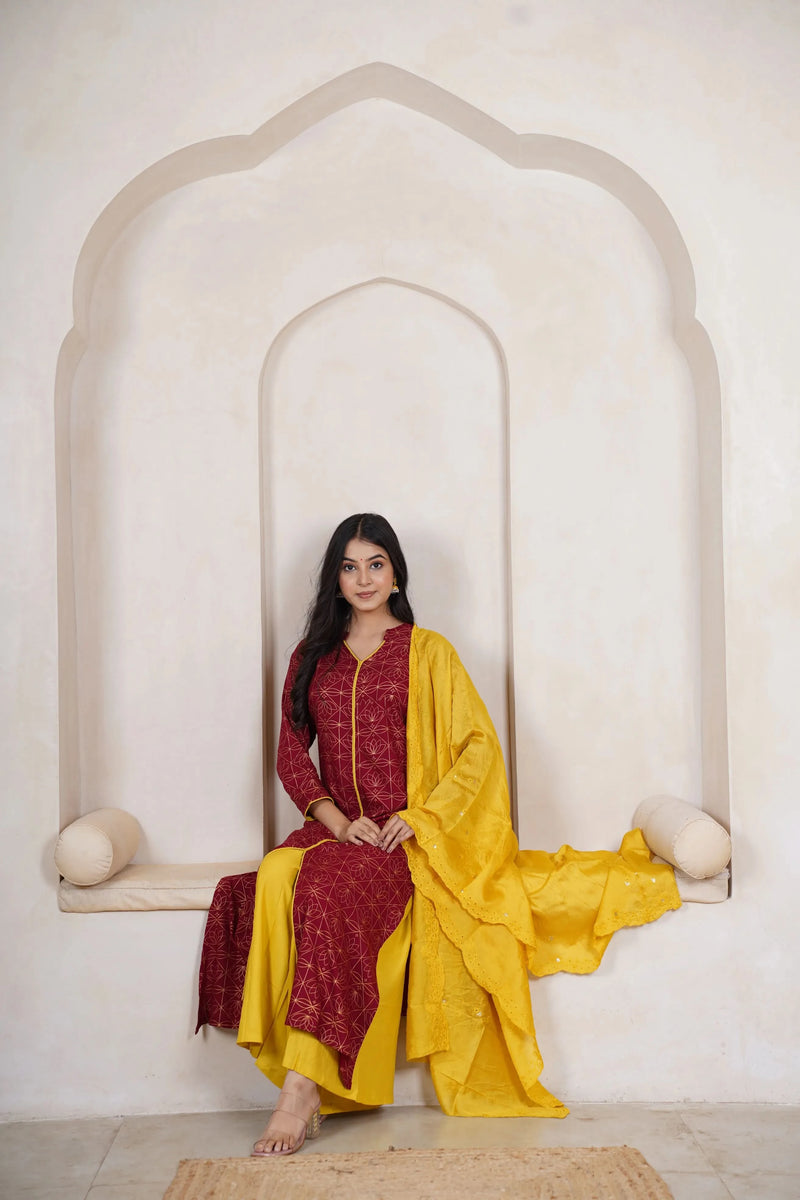 Poongjuzhali Straight Kurti Set