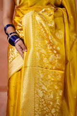 Katyani Pure crepe silk saree - laaki