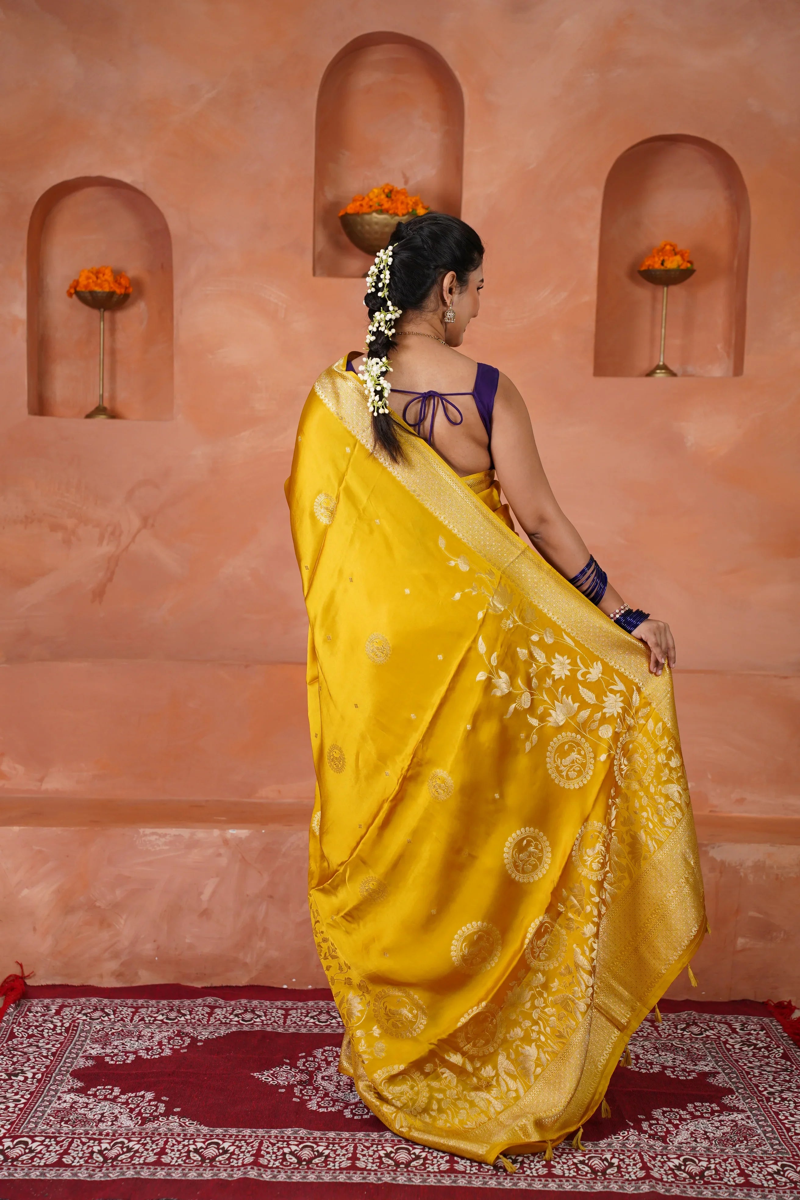 Katyani Pure crepe silk saree - laaki