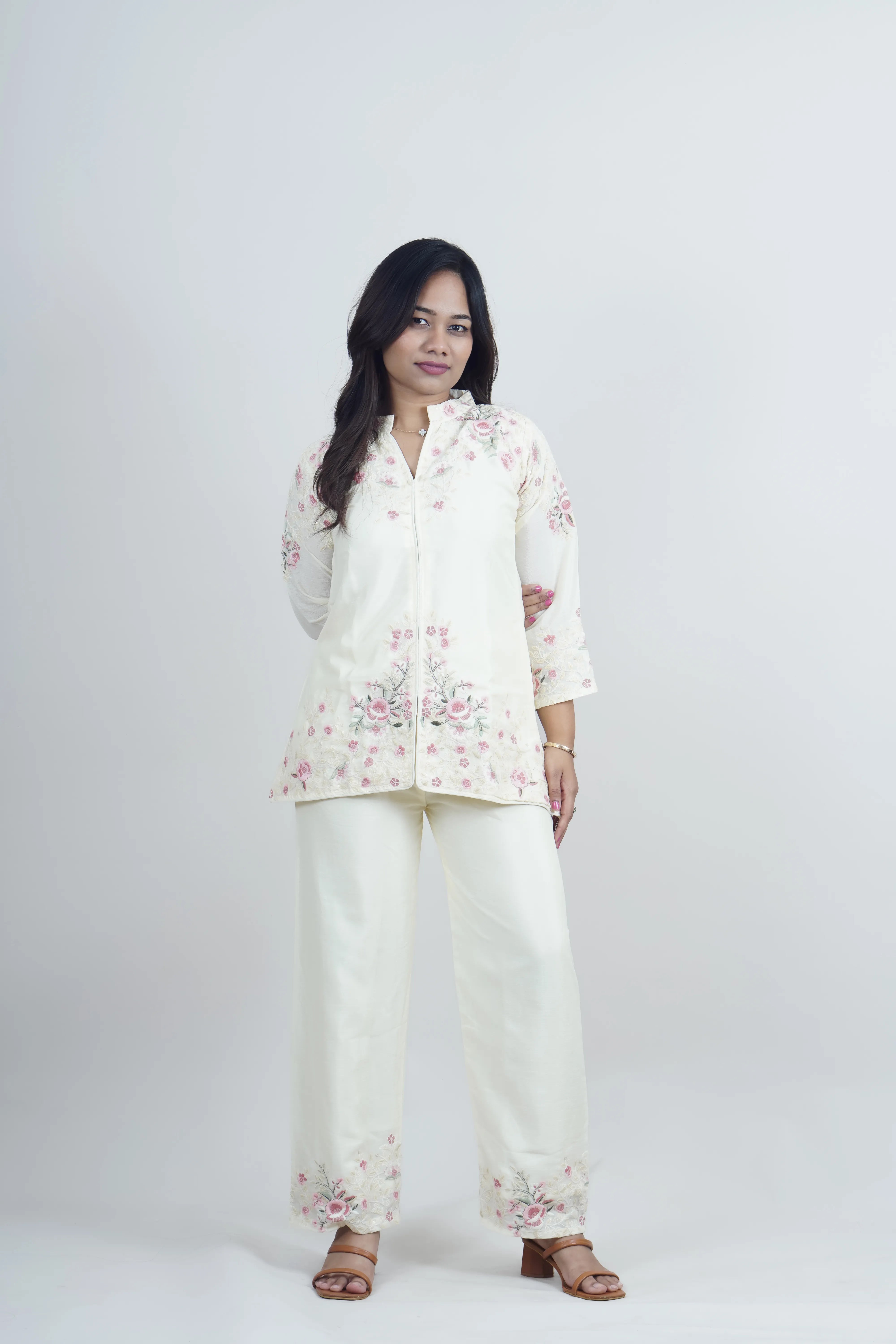 Naaz-e-Begum Set