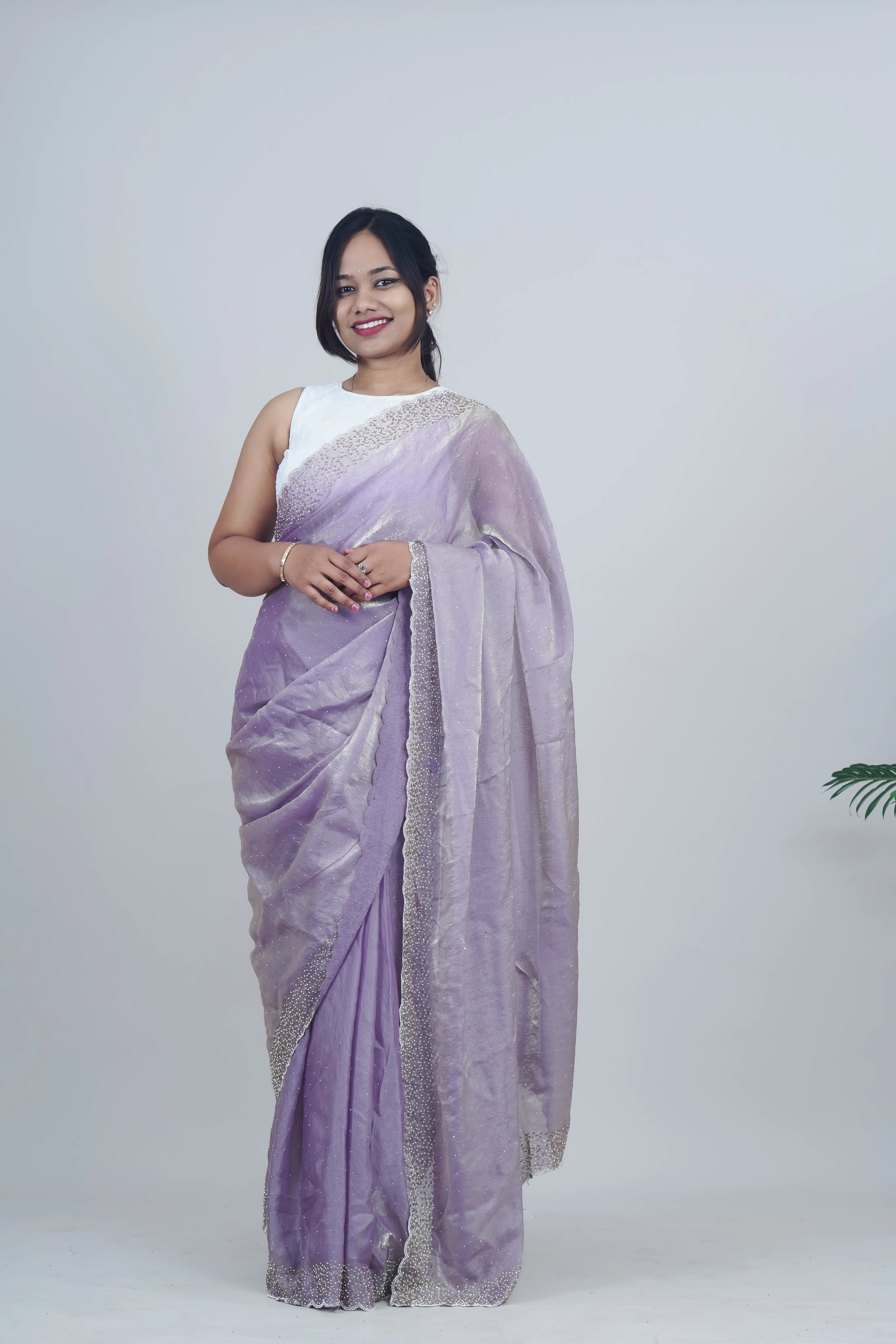 Megha 1 Min Saree