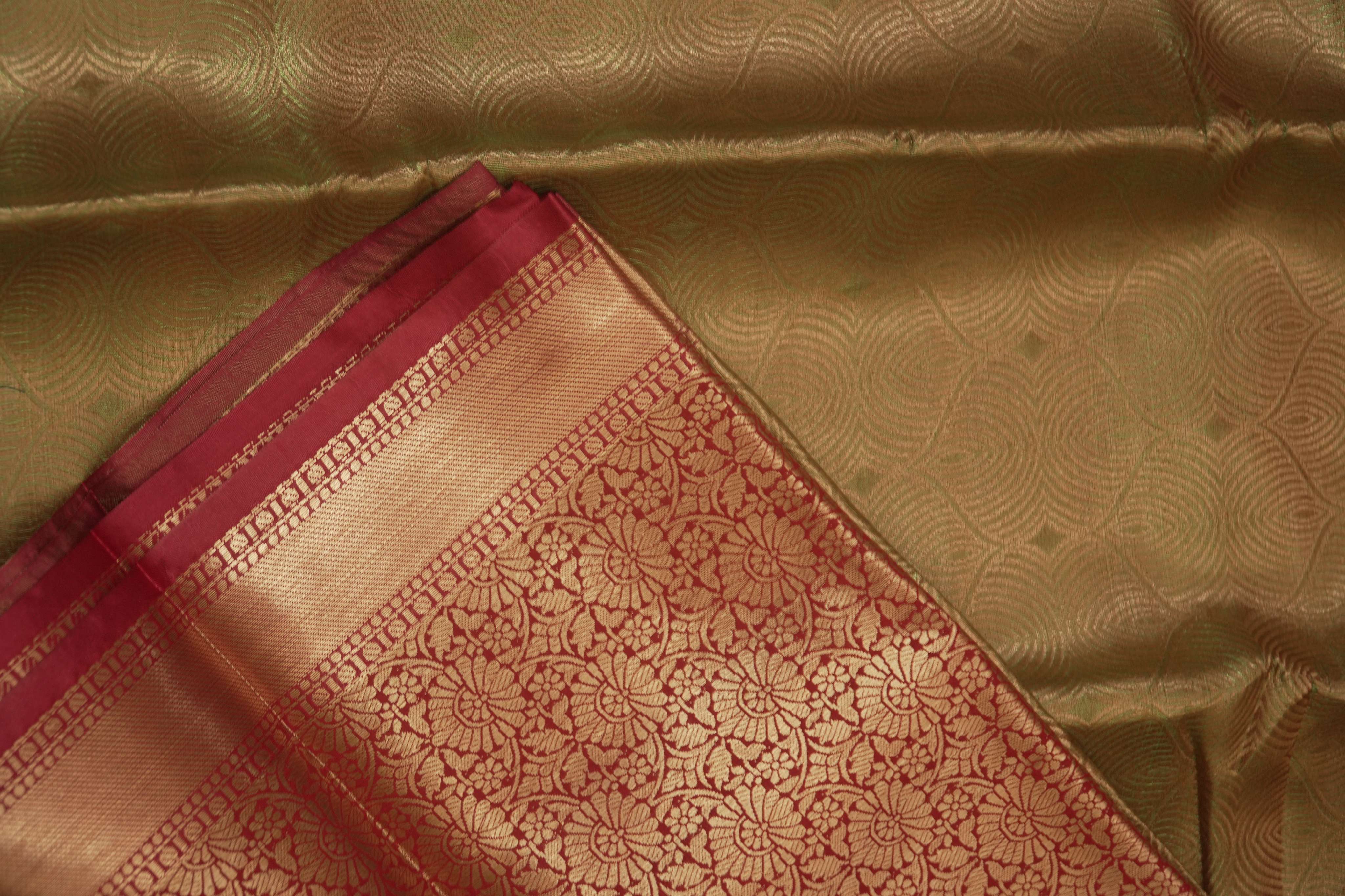 SAVITRI SEMI KANJIVARAM SAREE