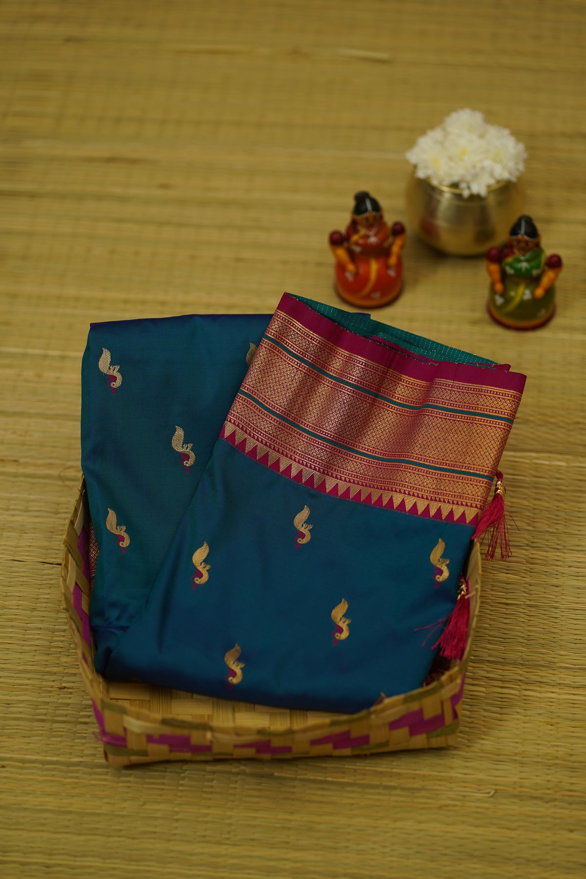 sarika pythani saree laaki