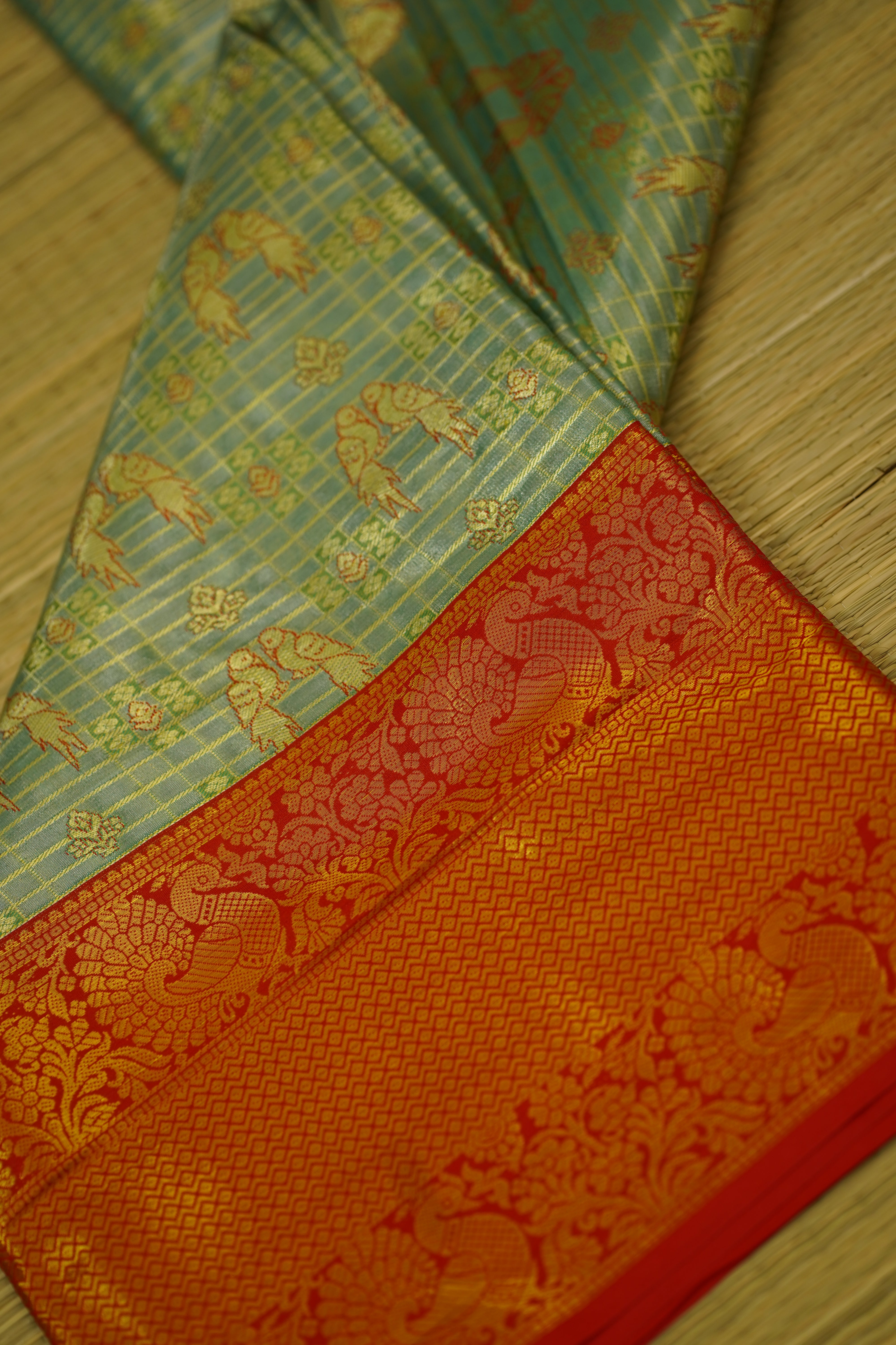 MALINI KANJIVARAM laaki