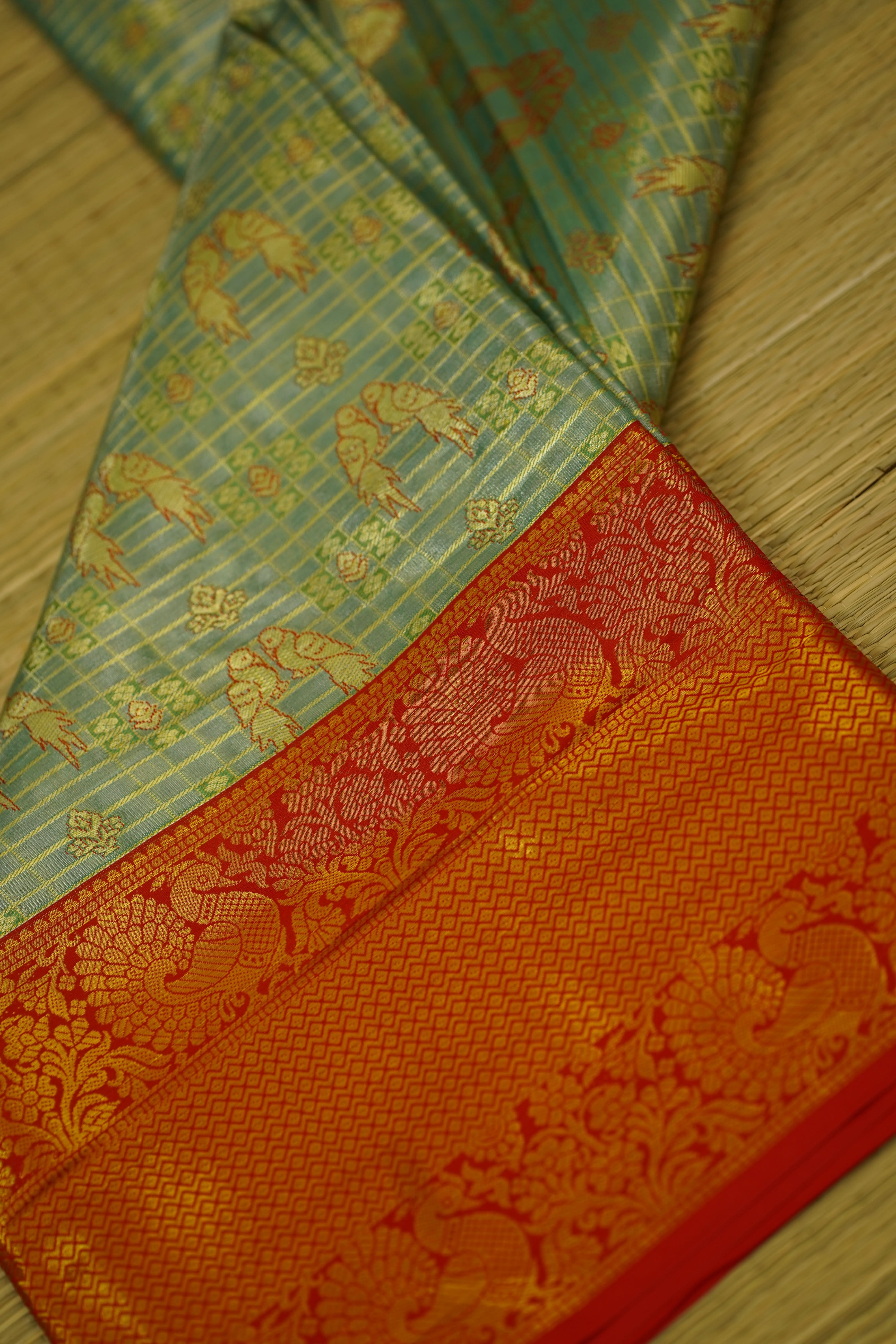 MALINI KANJIVARAM laaki