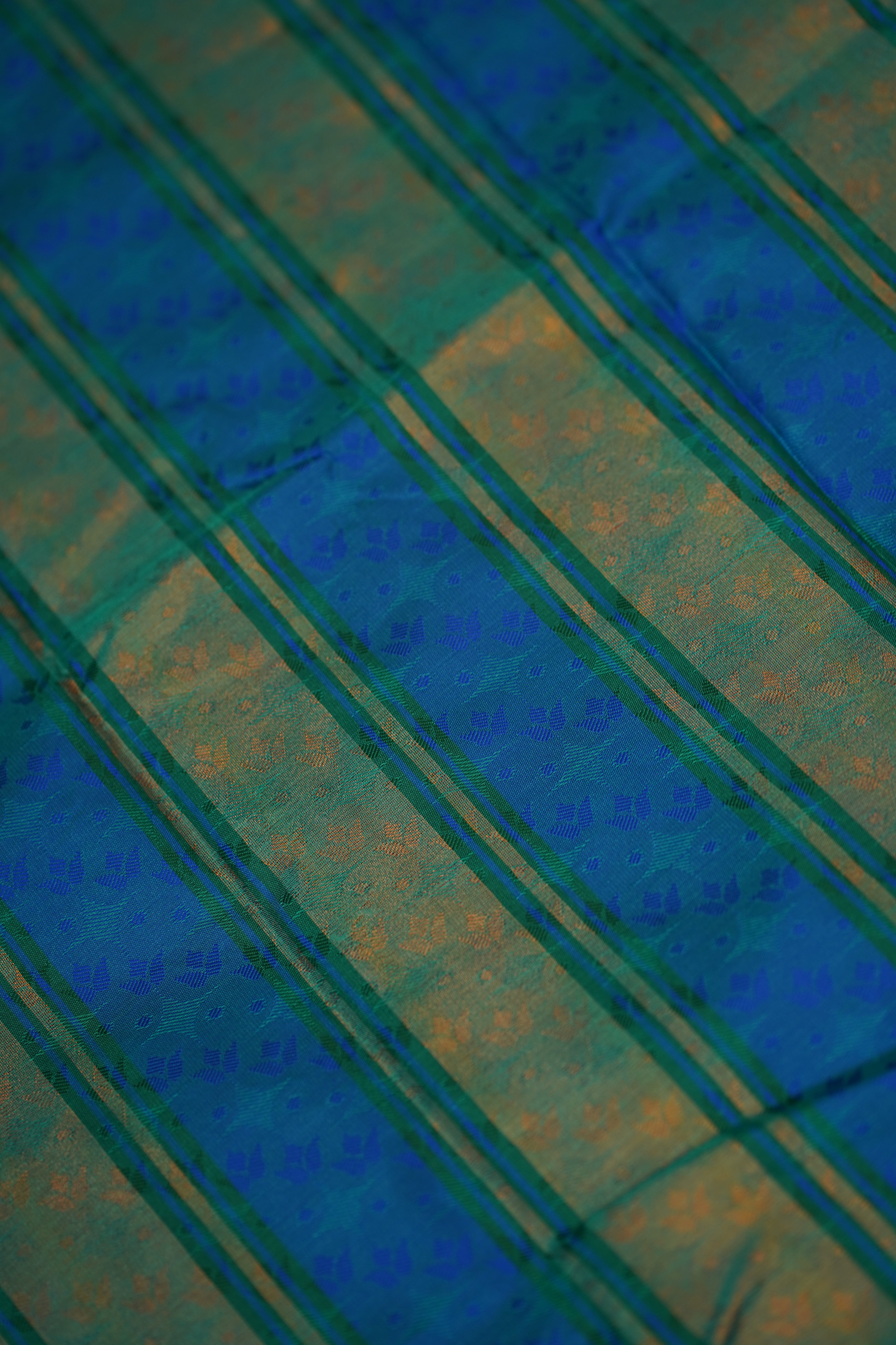 Seetha Soft Silk Saree laaki