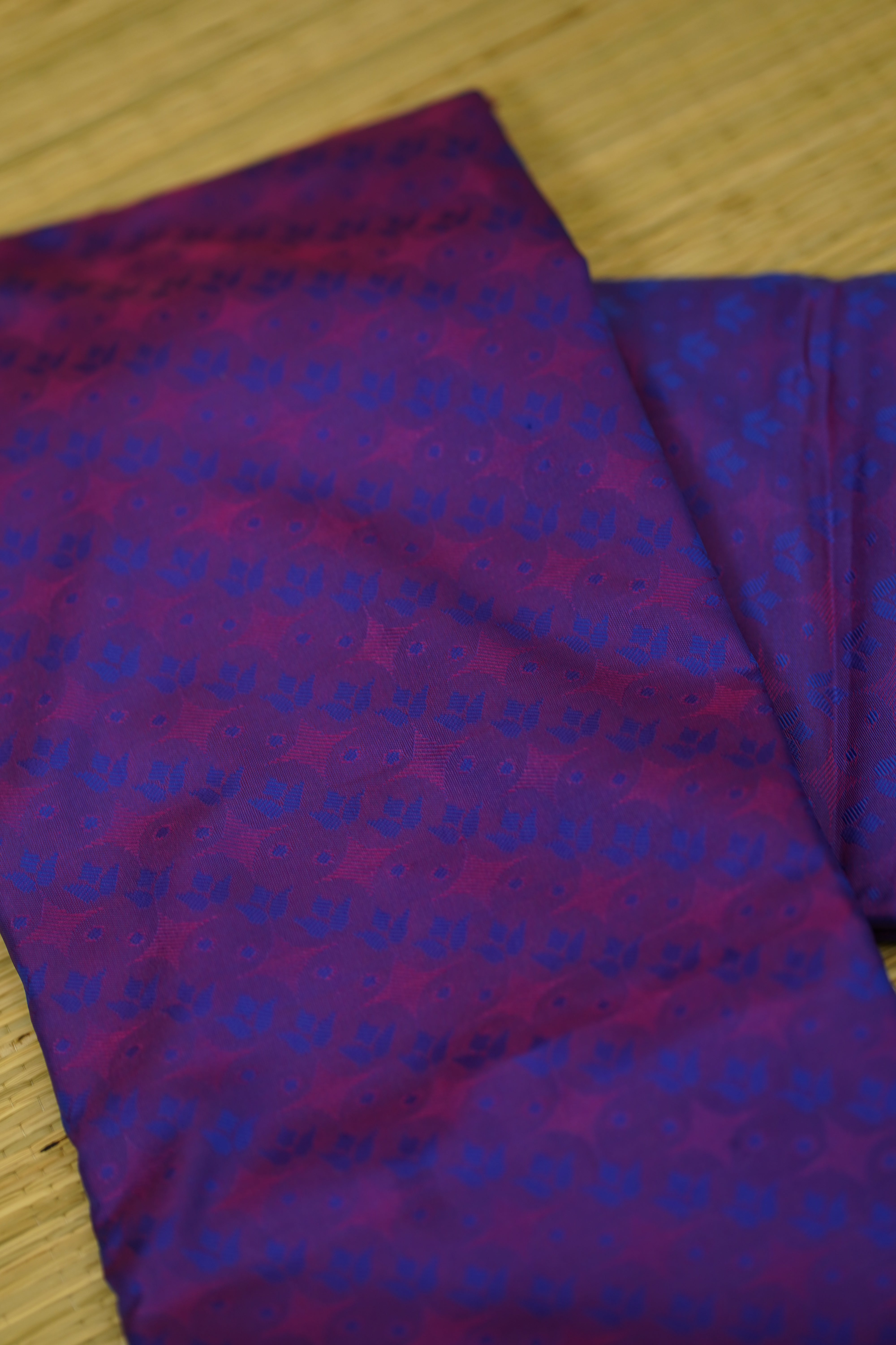 Savithri Soft Silk Saree laaki