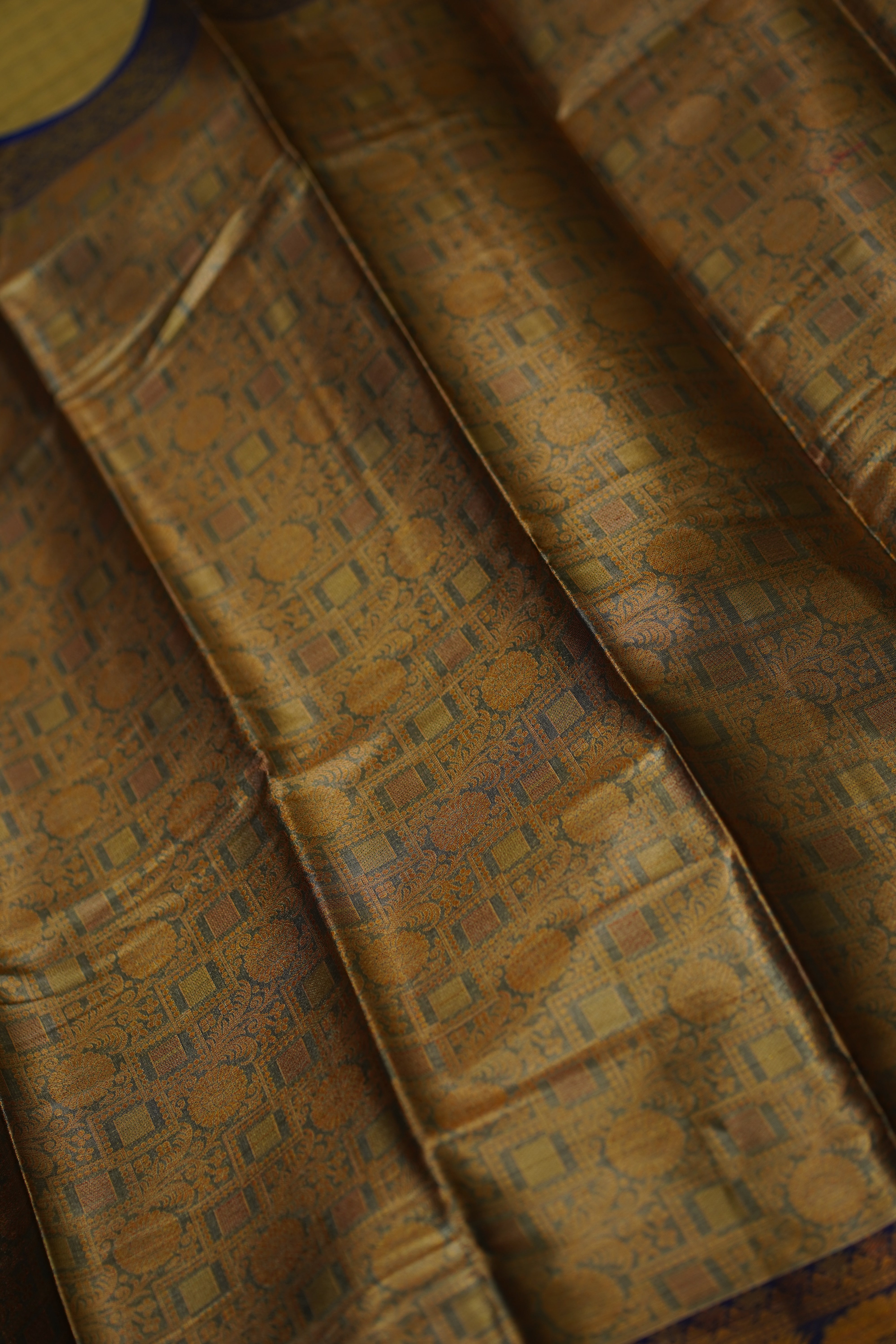 Sitara Dharmavaram Silk Saree laaki