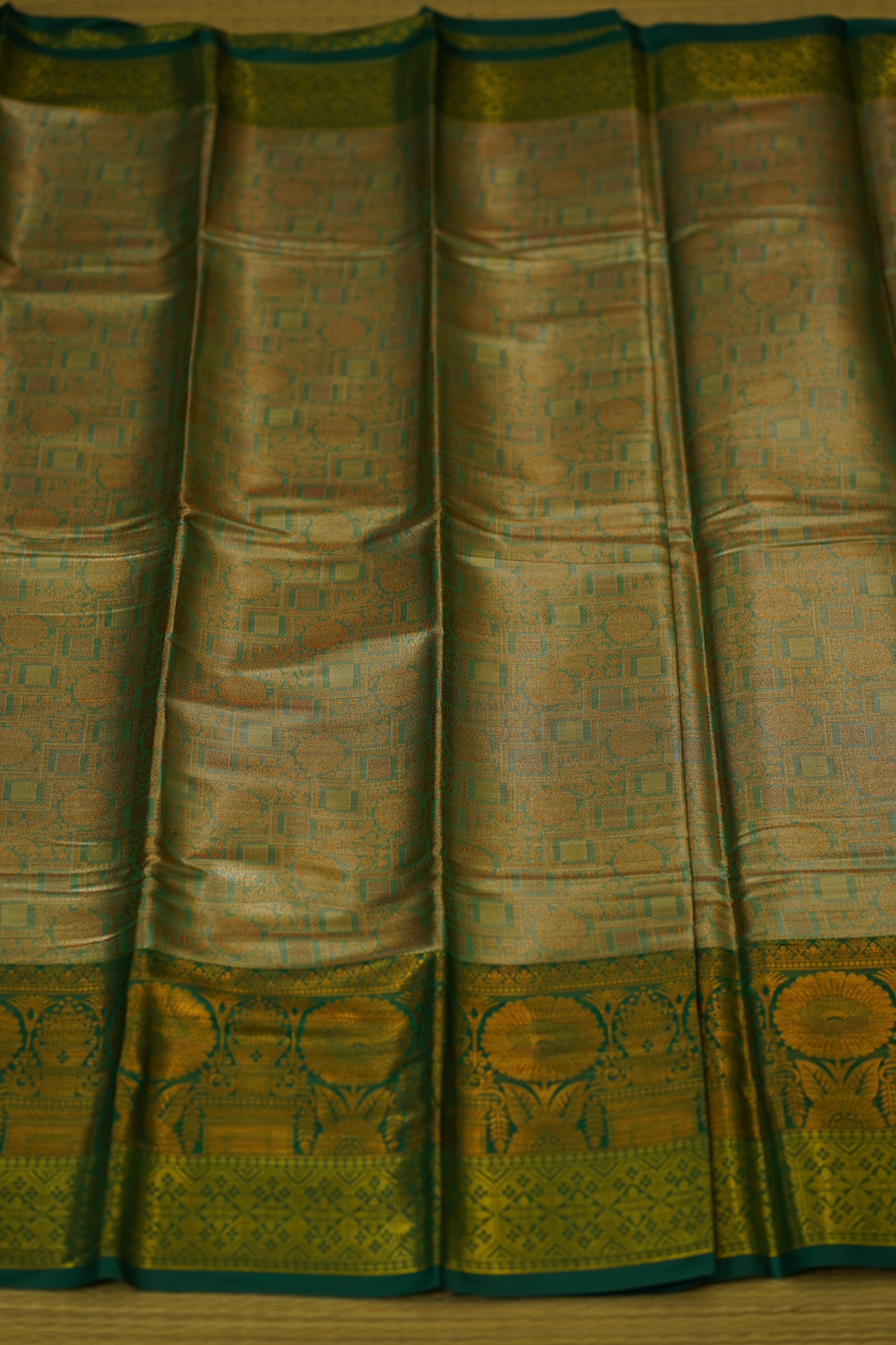 Tara Dharmavaram Silk Saree laaki