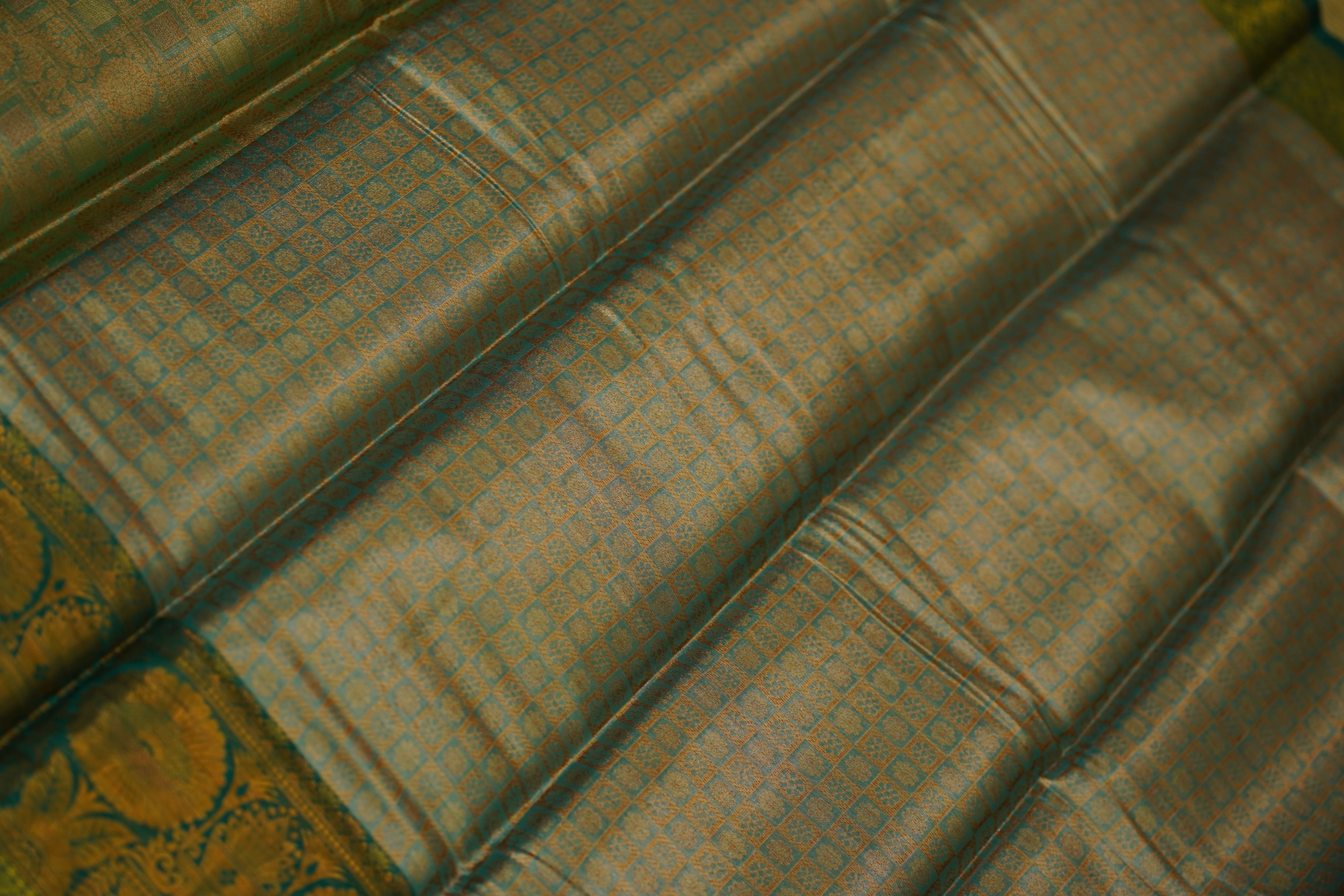 Tara Dharmavaram Silk Saree laaki