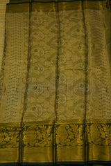 Yeshika Semi Pattu Saree laaki