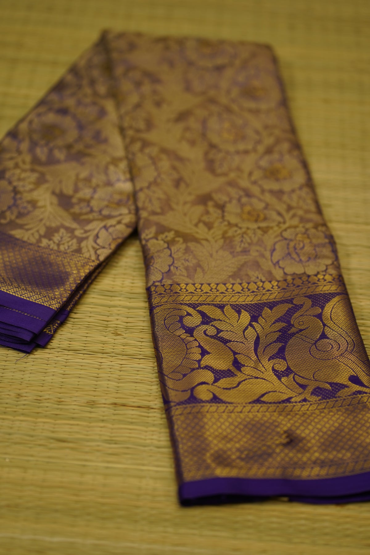 Rishika semi soft silk saree laaki