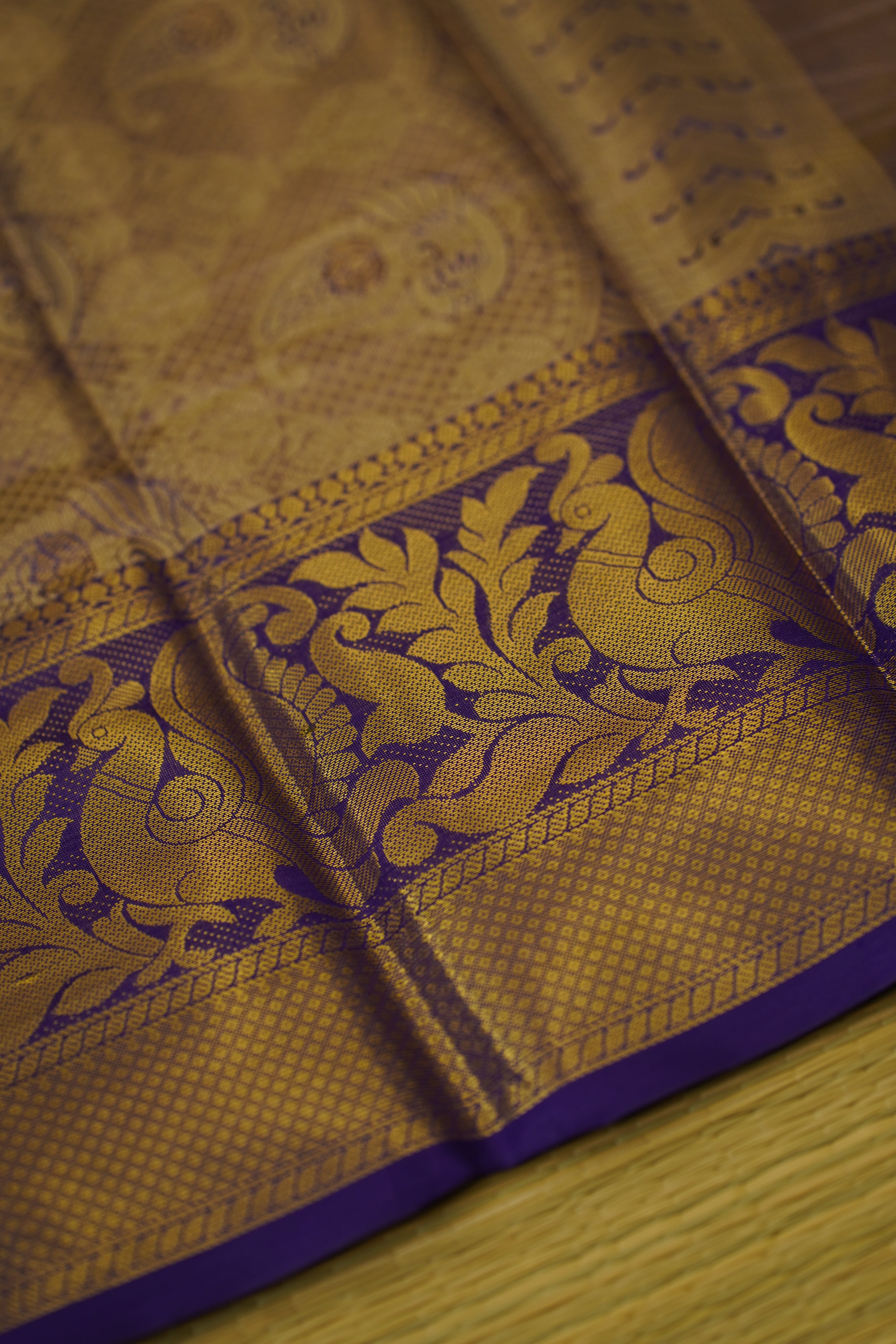 Rishika semi soft silk saree laaki