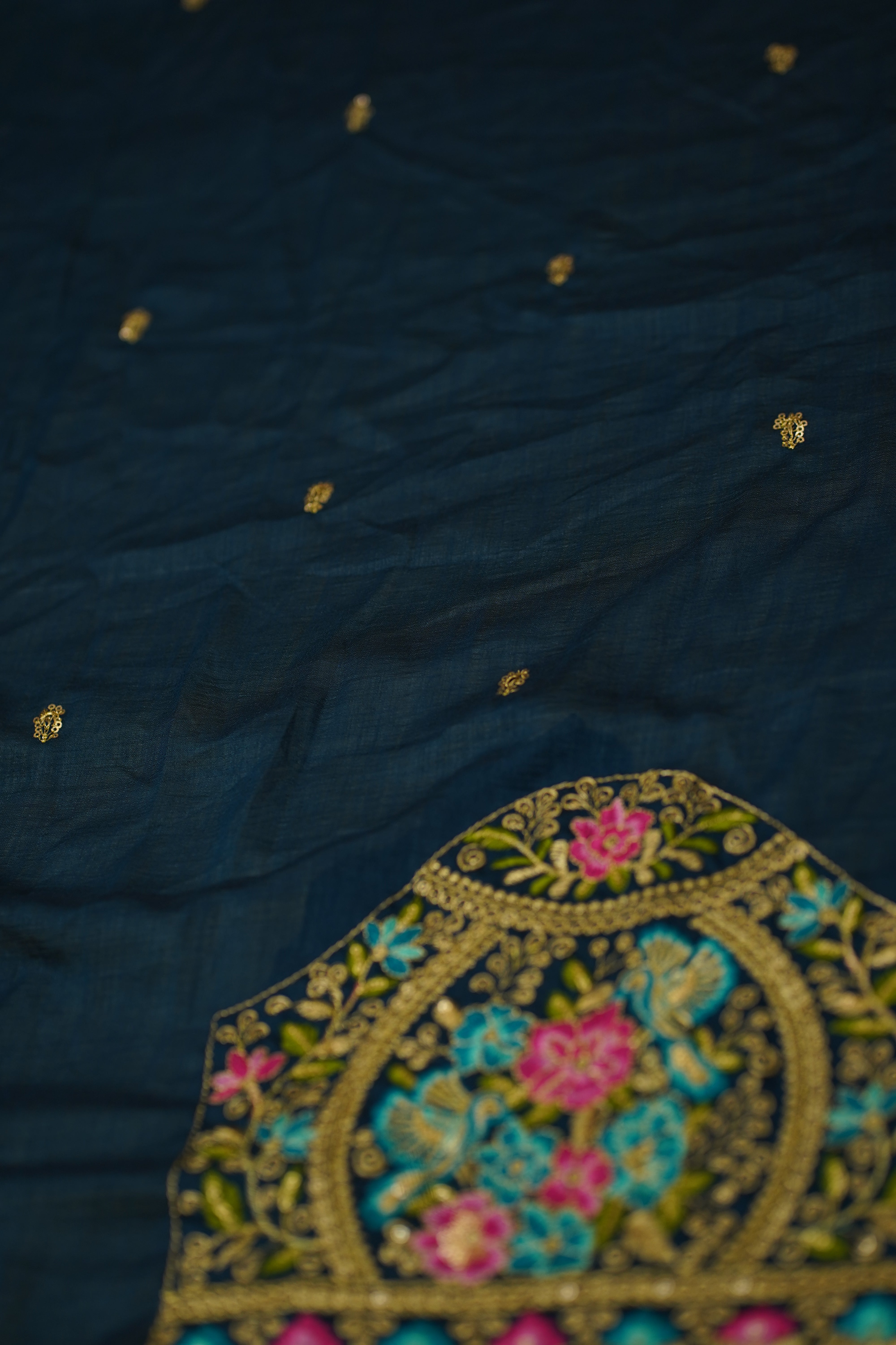 RAGINI CRINKLED CRAPE SILK laaki