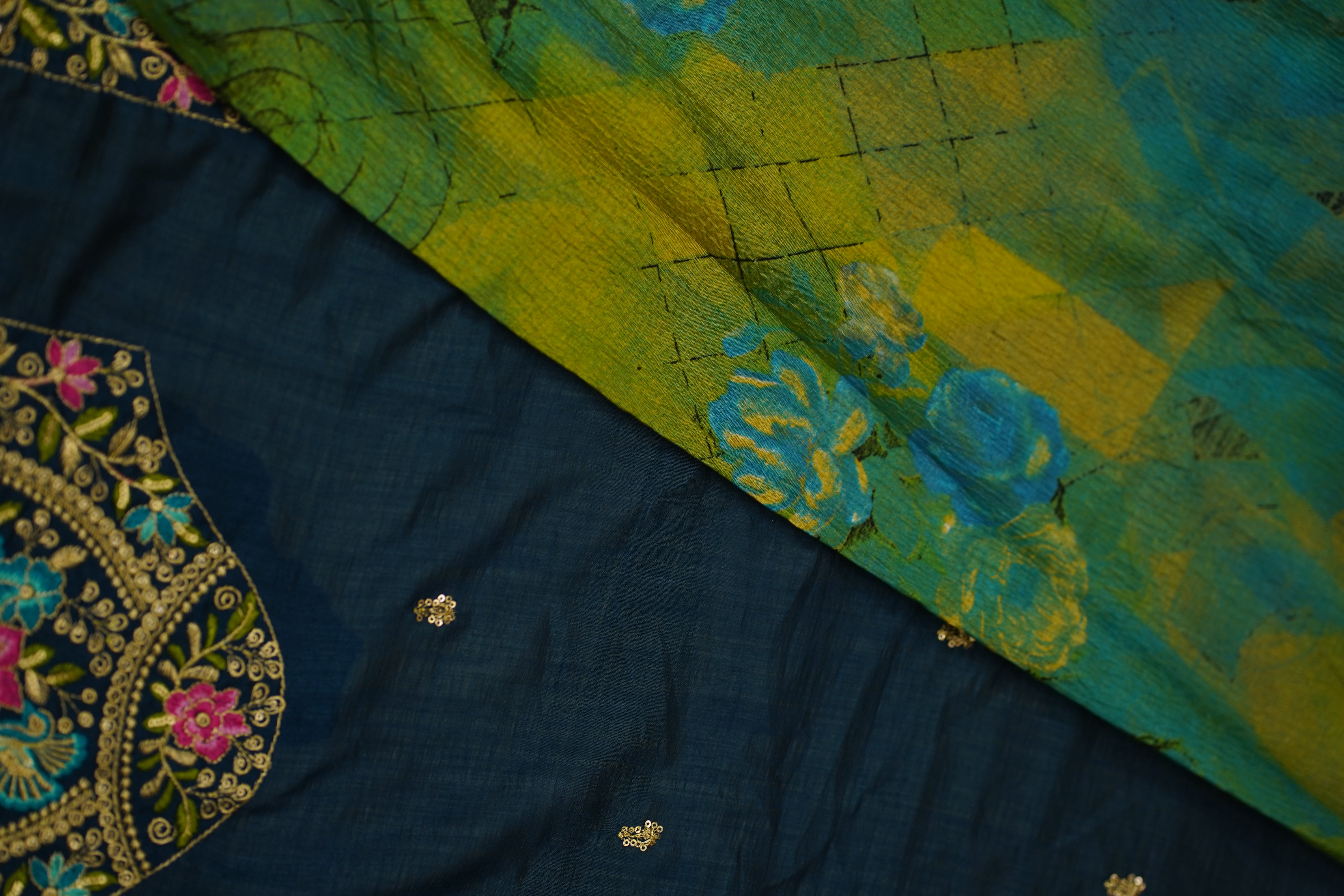 RAGINI CRINKLED CRAPE SILK laaki