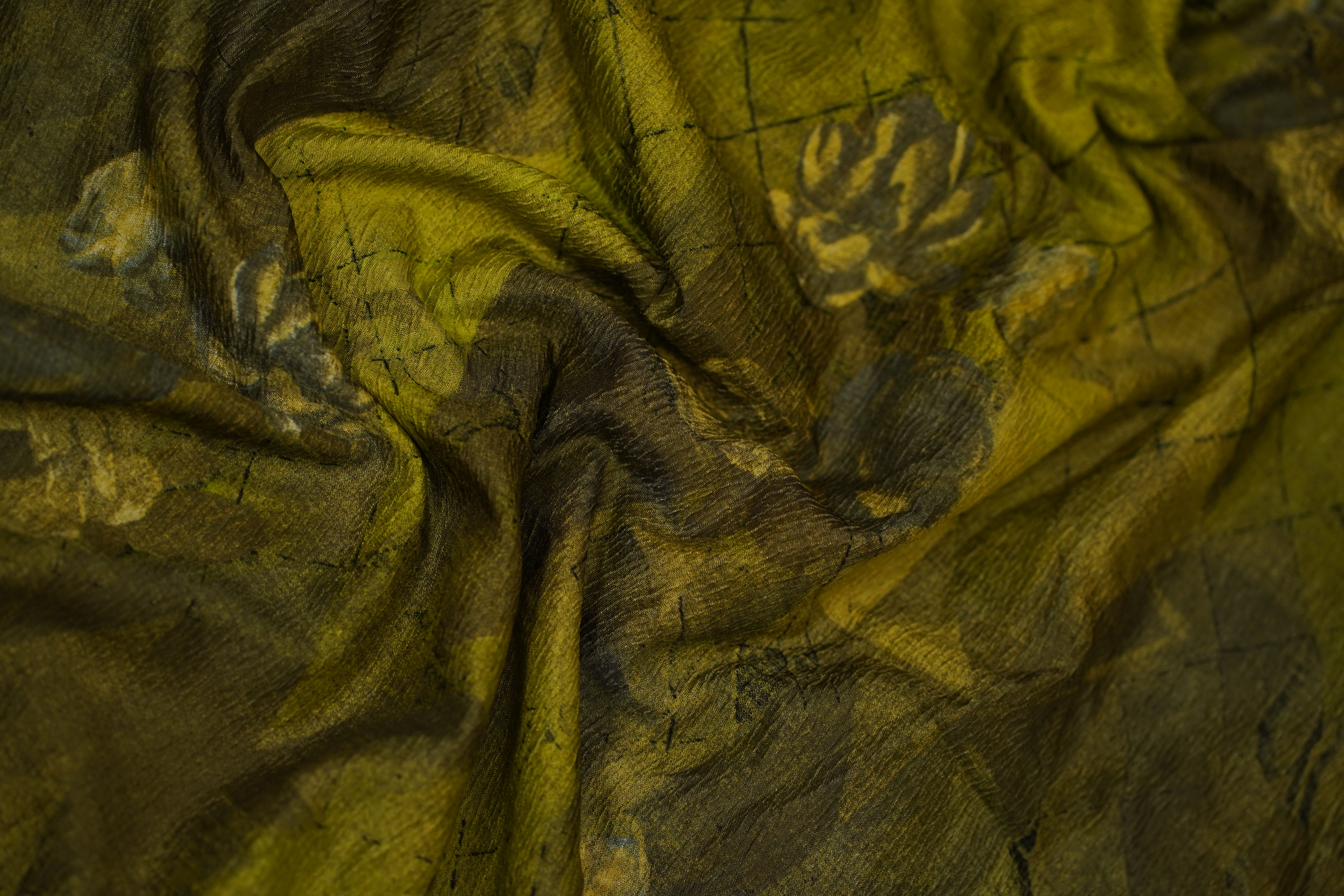 RAJITHA CRINKLED CRAPE SILK laaki