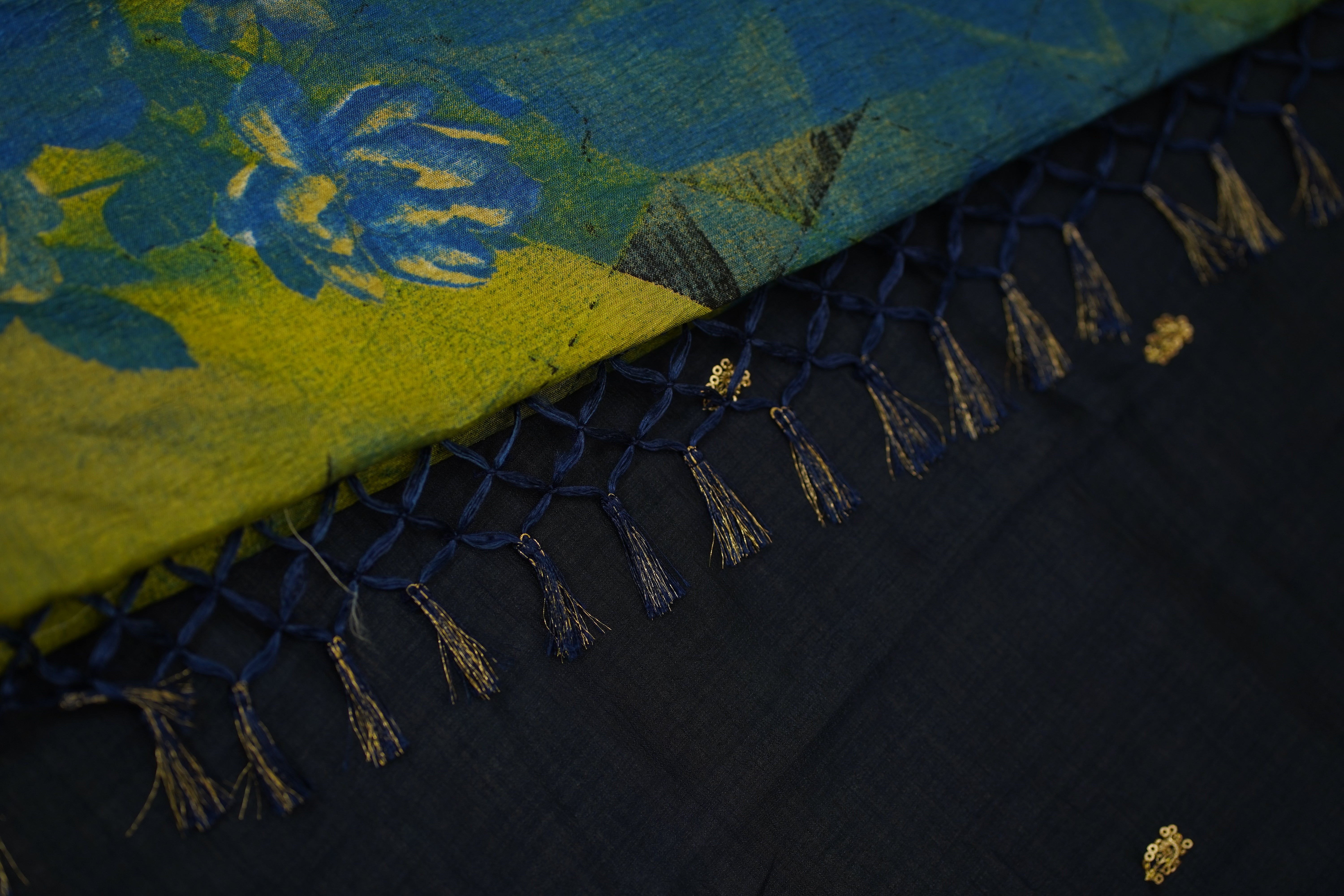 RITHU CRINKLED CRAPE SILK laaki