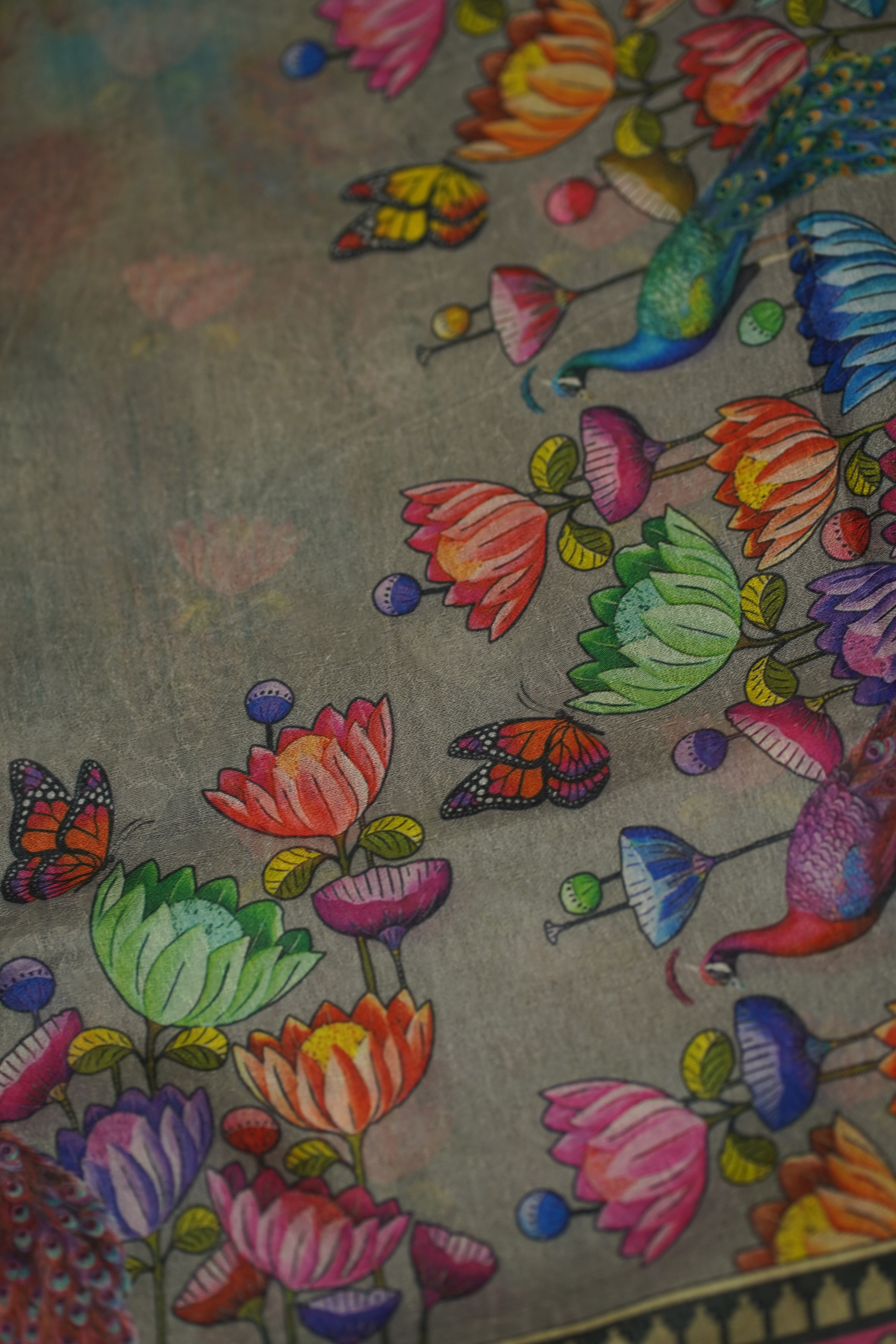 Neha fancy saree laaki