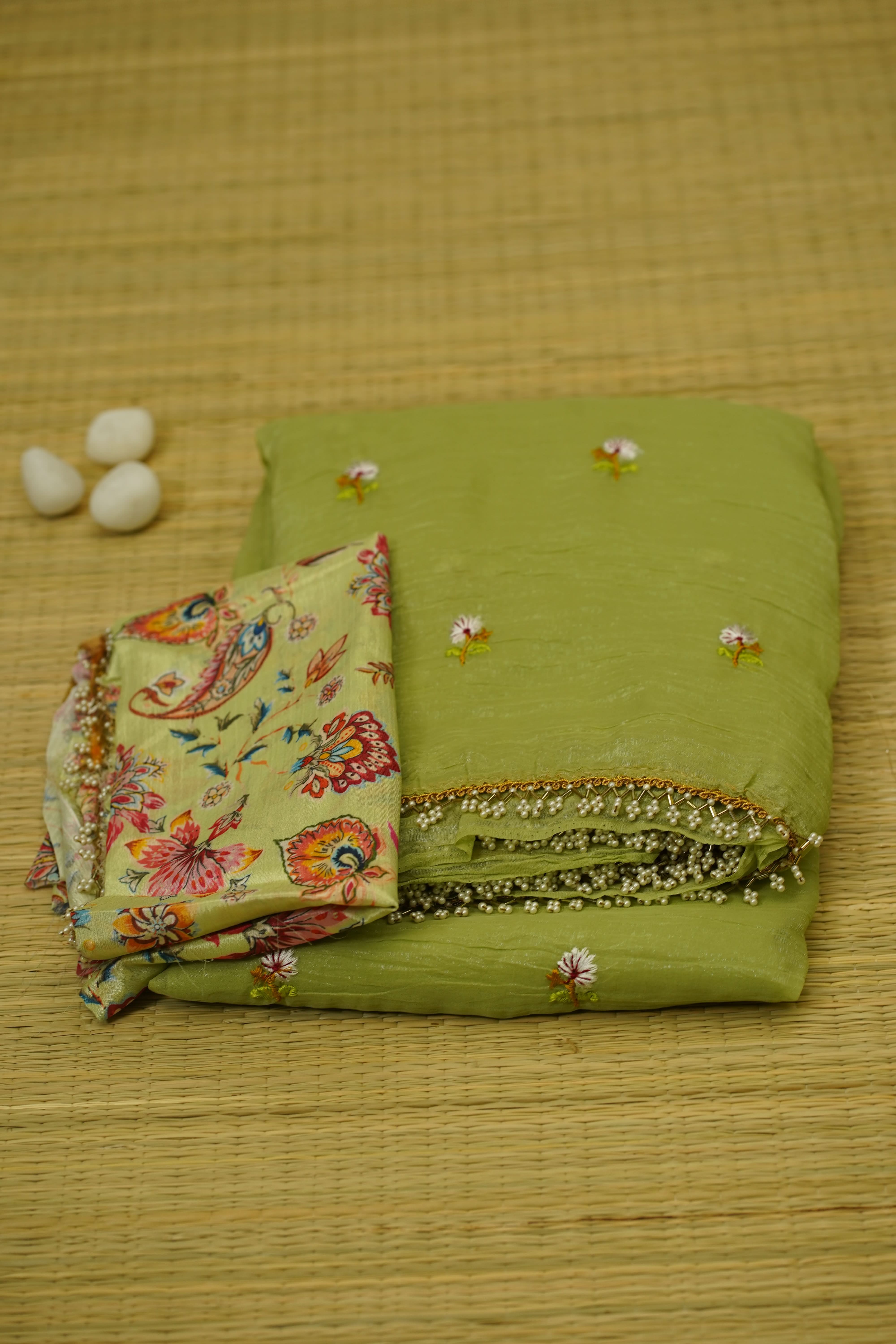 Neha fendi pearl laaki