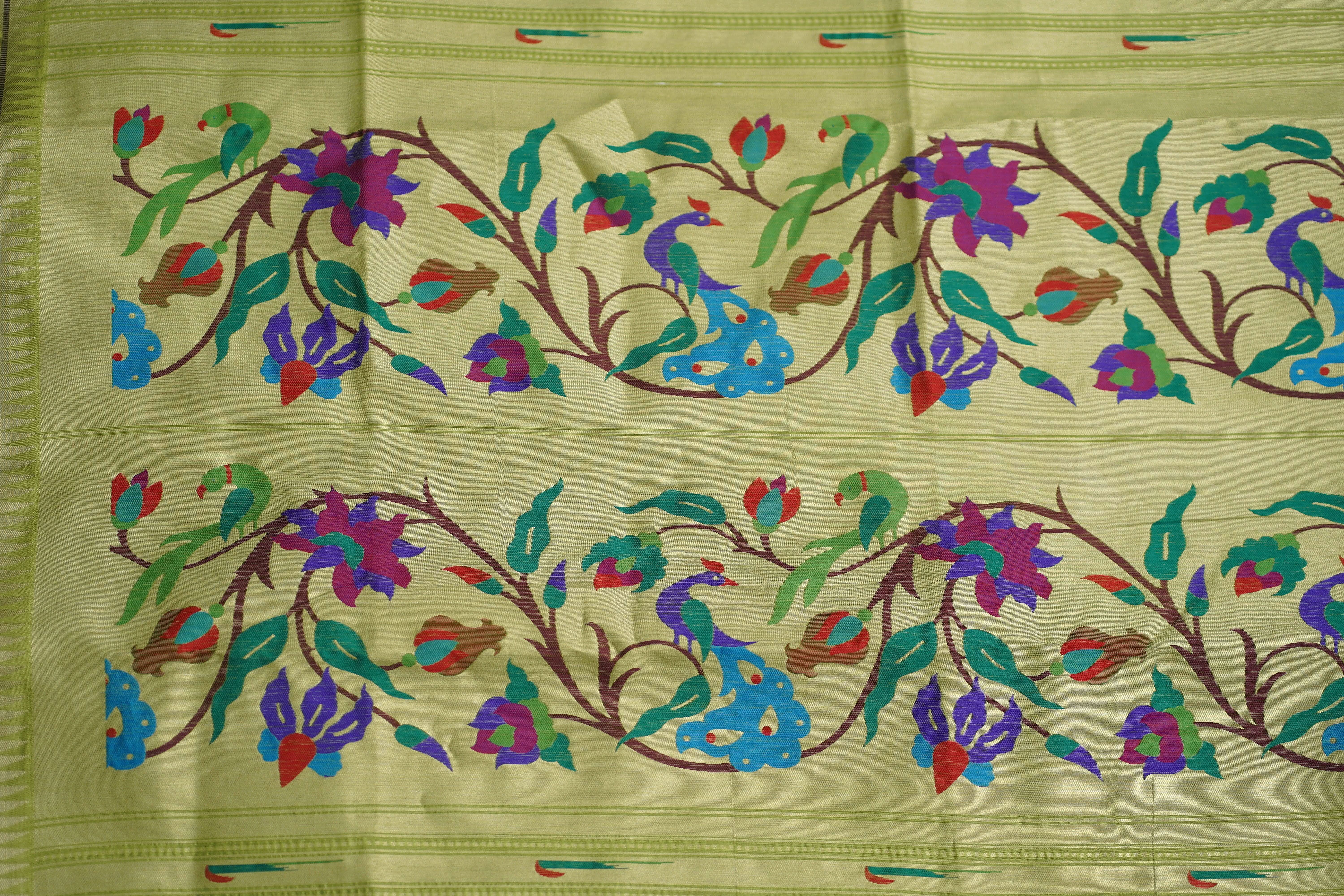 Siddhidatri silk saree - laaki