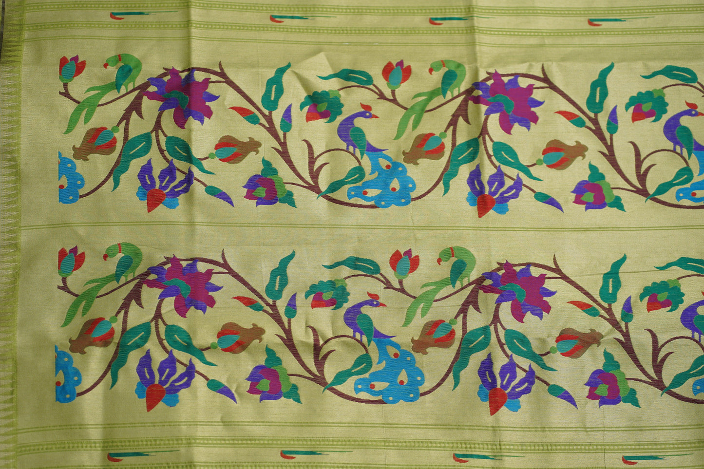 Siddhidatri silk saree - laaki