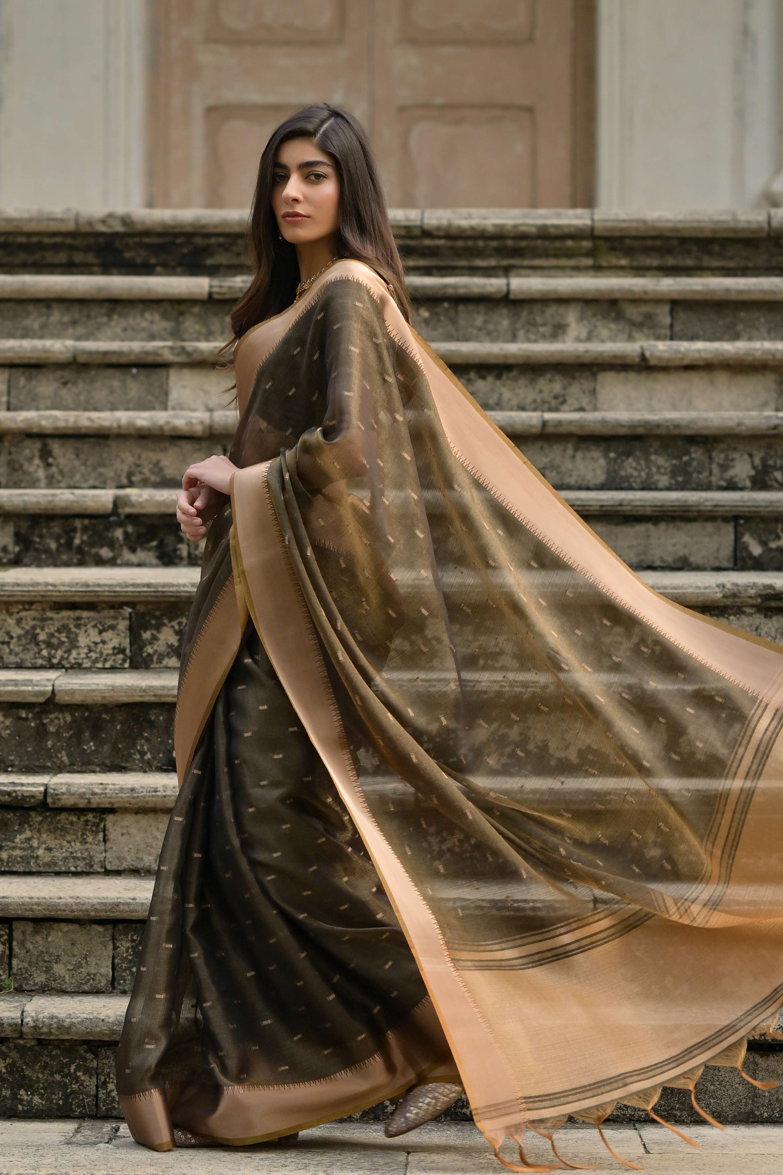 Thanuja Tussar Silk saree laaki