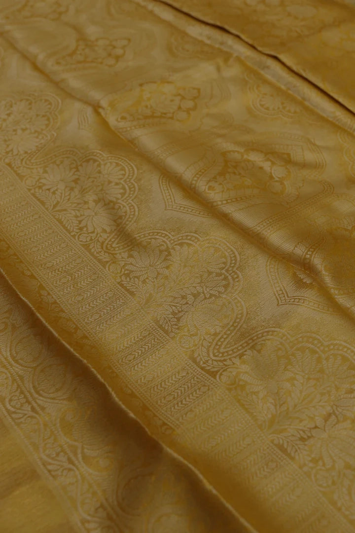 Manu Kanjivaram Tissue Silk Saree