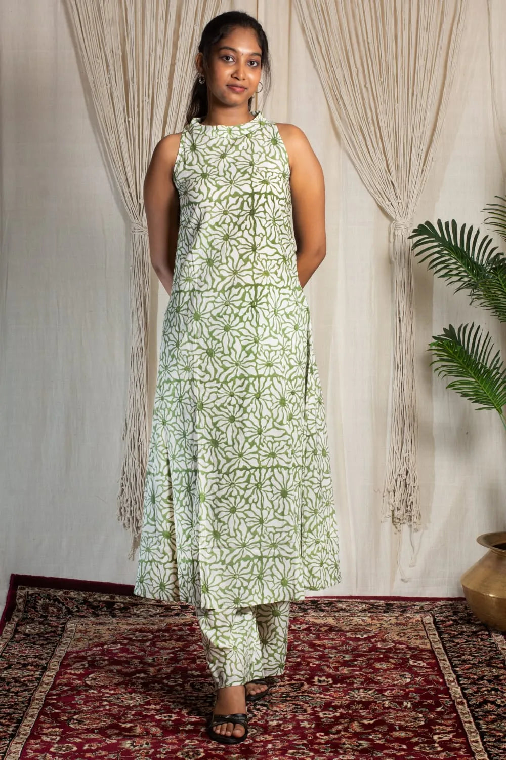 Anushka Handblock Cotton Halter Kurti & Pant Set