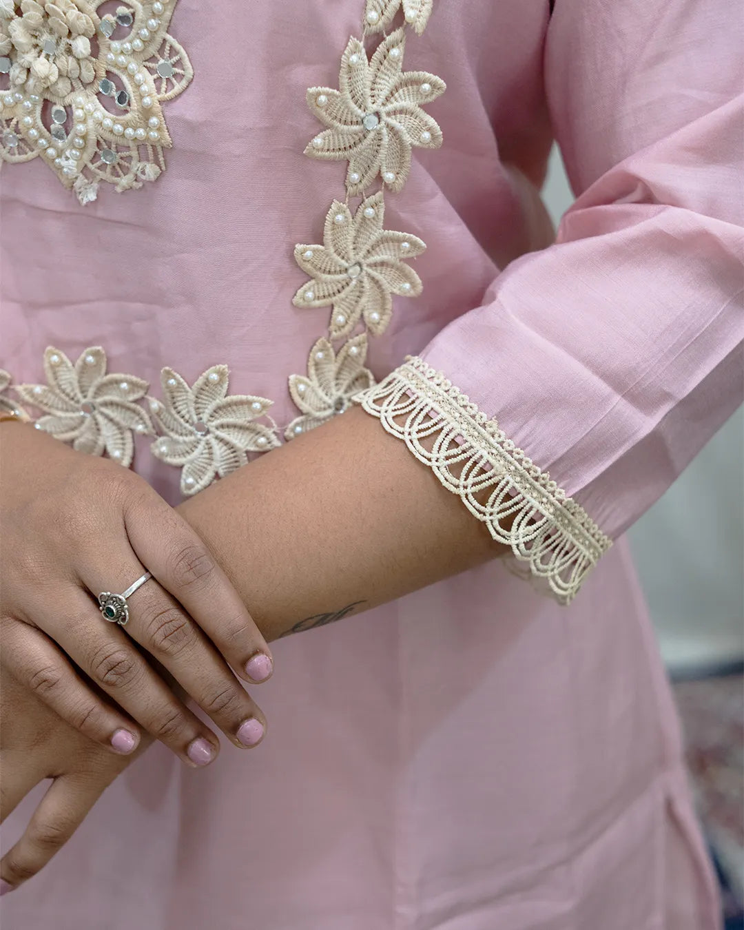 Urvasi 2-Piece kurti Set