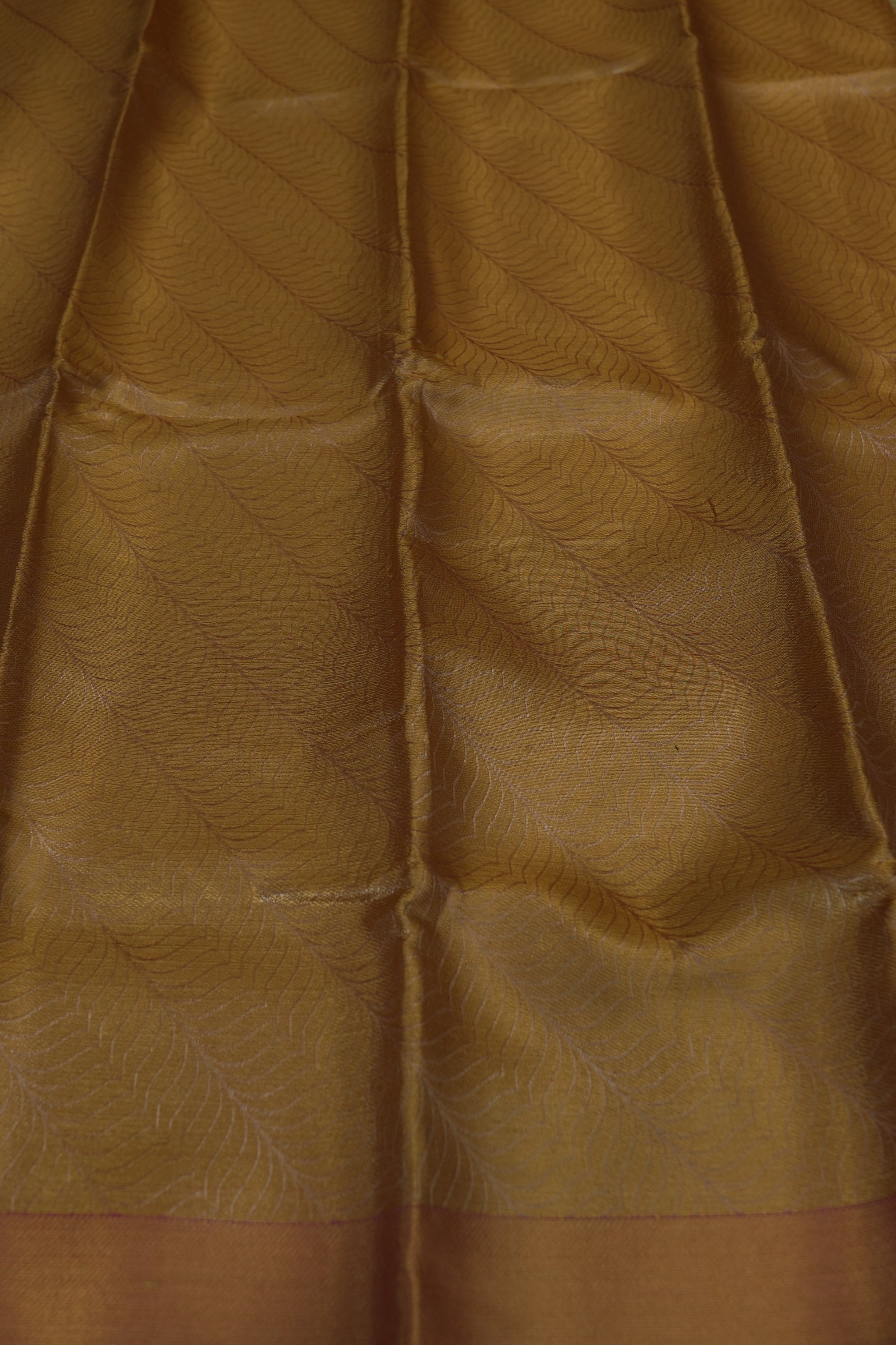 MANU KANJIVARAM TISSUE SILK