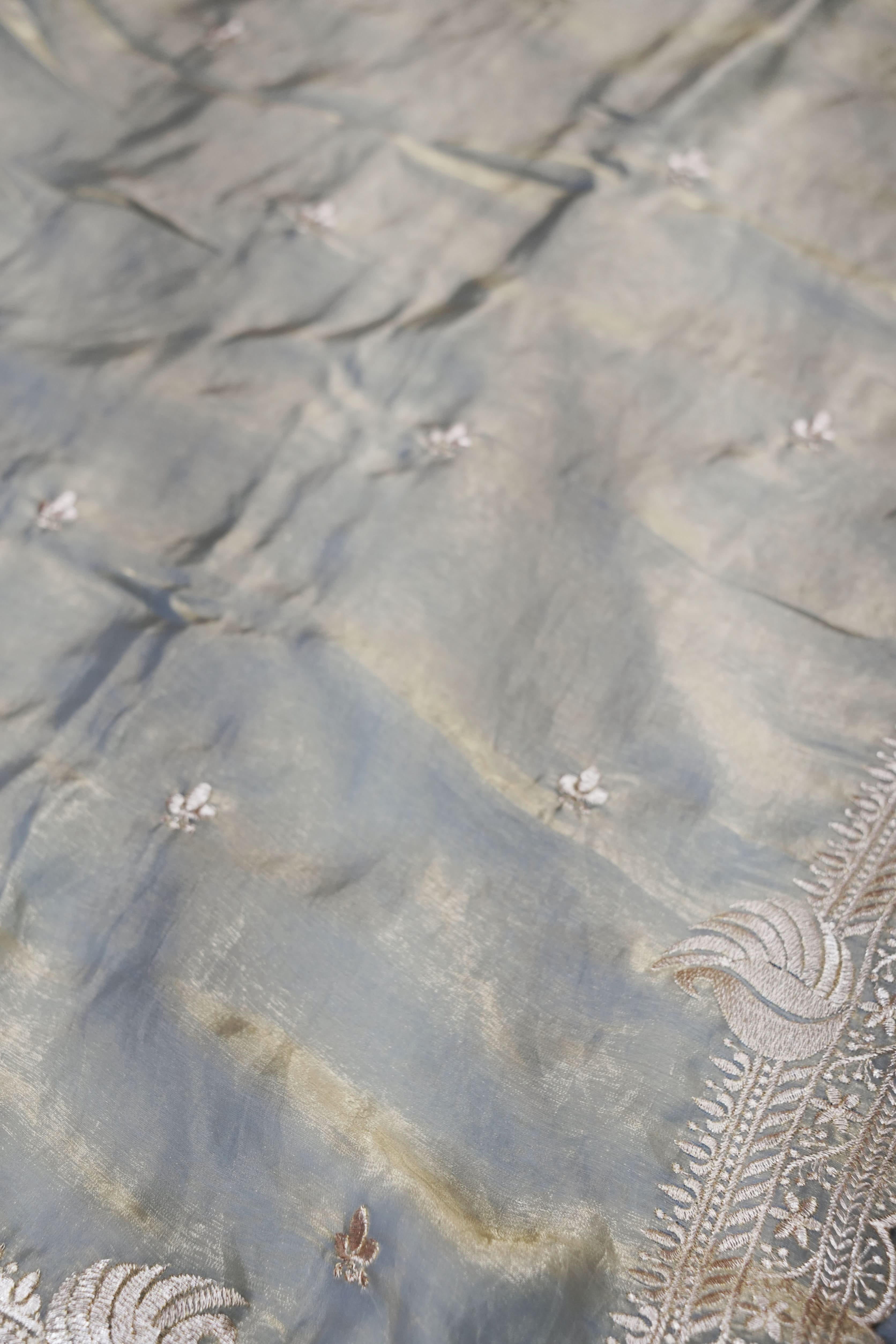 Sravanthi Organza Saree